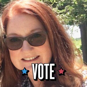 Meet your Posher, Corinne